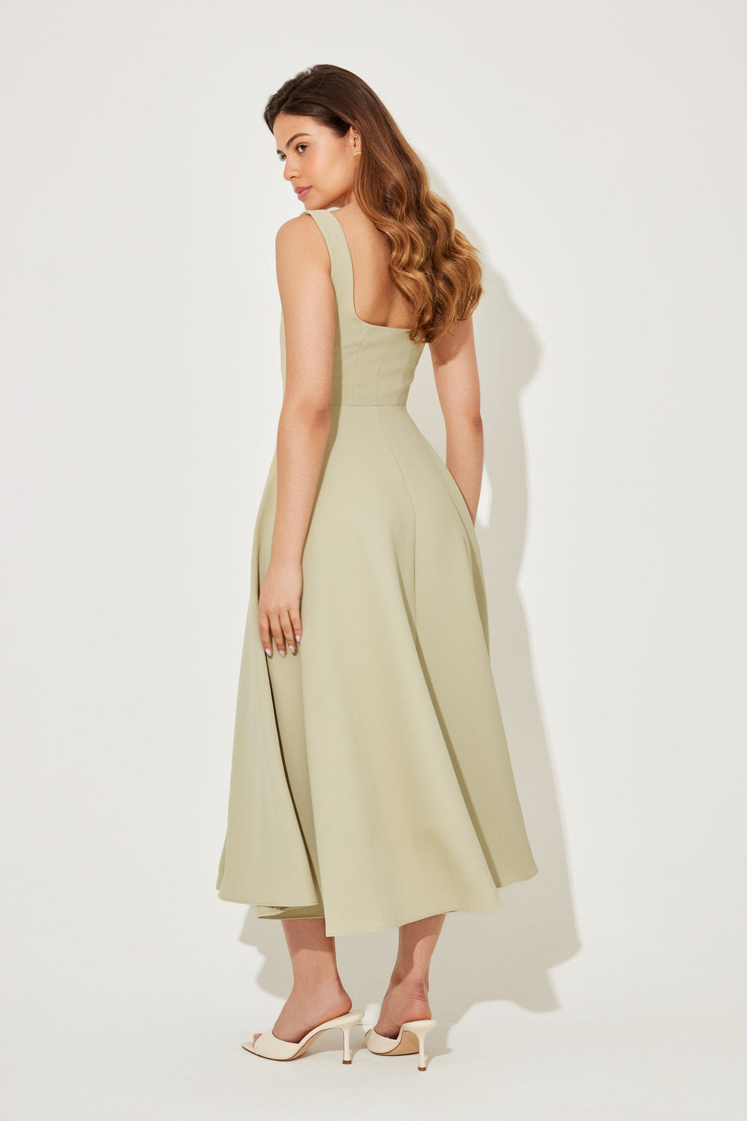 Amelia | Vestido midi fluido atemporal