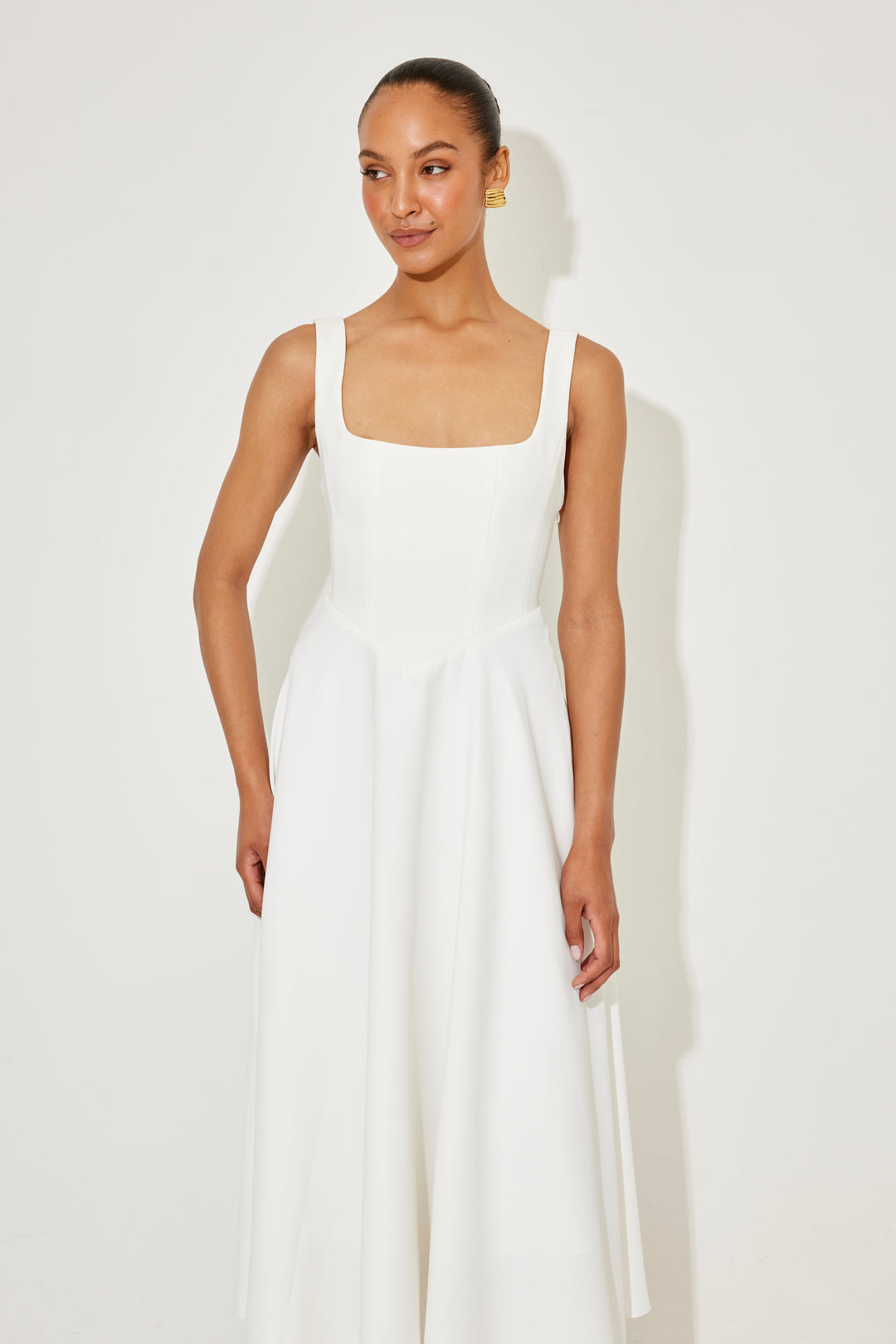Amelia | Vestido midi fluido atemporal